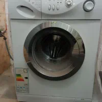 فروش  ماشین  لباسشویی پنج کیلویی تمیز در حد نو