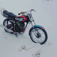 موتور سیکلت 200