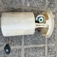 تعدادی لوازم پژو  پمپ بنزین  دزد گیر  بالا بر