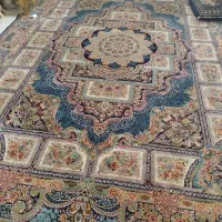 فرش ۶ متری در حد نو ۷۰۰ شانه تمام نخ مشهد