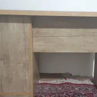 میز تحریر و کمد لباس