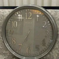 ساعت دیواری