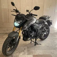 هندا هورنت ۲۰۰