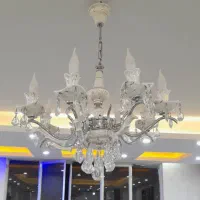 لوستر ۸ شاخه تمیز در حد نو سالم سالم بدون شکستگی