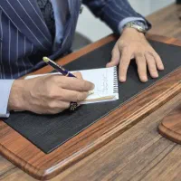 تنظیم تخصصی لایحه عریضه (دقیق، مستدل و حرفه‌ای)