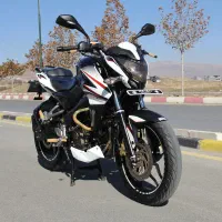 موتور ns 200