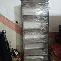 قفسه های چوبی در حد نو