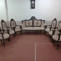مبل ۹ نفره کلاسیک سالم وتمیز|مبلمان خانگی و میز عسلی|لنجان, |دیوار