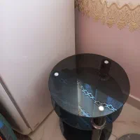 میز شیشه ای تلفن