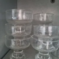 بستنی خوری