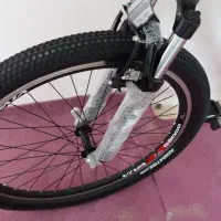 دوچرخه ویوا (تایوان)|دوچرخه، اسکیت، اسکوتر|خلخال, |دیوار