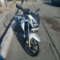 اپاچی ۱۸۰ مدل۹۲