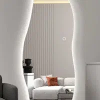 آینه های دفرمه قدی