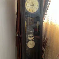 ساعت چوبی مدل ایستاده