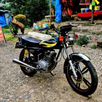 هوندا ۲۰۰ کاربرات