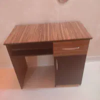 میز کامپیوتر و تخت خواب یکنفره|میز تحریر و کامپیوتر|شیراز, سجادیه|دیوار