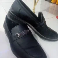 کفش کالج مردانه|کیف، کفش، کمربند|نیشابور, خط کاشمر|دیوار