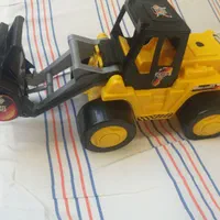 کمپرسی پلاستیکی زرد ویک عد لودر پلاستیکی|اسباب‌‌بازی|تهران, زرکش|دیوار