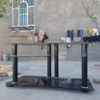 میز شیشه ای تلویزیون