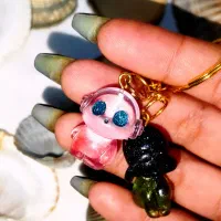 آویز جاسوئیچی زیرسیگاری اکسسوری بدلیجات|جواهرات|مشهد, عامل|دیوار