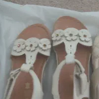 صندل سایز ۳۰وکفش مجلسی سایز ۲۵