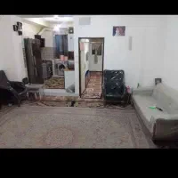 ۶۰ متر / بره خیابان / تمیز