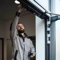 نصاب حرفه ای درب اتوماتیک و کرکره و اپراتور شیشه