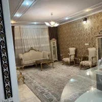 واحد۱۷۰متری خیلی شیک طبقه بالا
