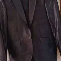 یک دست کت وشلوار بسیار تمیز نو