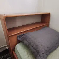 تخت یک نفره (دارای کمد داخلی، قفسه کتاب و کشو)