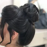 ارائه دهنده کلیه خدمات آرایشی|خدمات آرایشگری و زیبایی|اهواز, سپیدار|دیوار