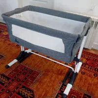 تخت کنار مادر تاشو مارک زویی اصلی درحدنو|تخت و صندلی بچه|تهران, جنت‌آباد مرکزی|دیوار