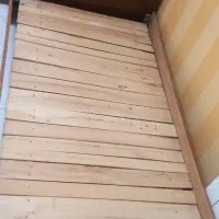 تخت یک نفره ‌کاملا سالم بدون‌  خط وخش در حد نو|تخت و سرویس خواب|شیراز, فرهنگ شهر|دیوار