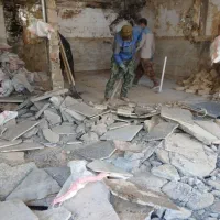 تخریب کاری ساختمون سیمان کاری دیوار چینی کاشی|خدمات پیشه و مهارت|تهران, ونک|دیوار