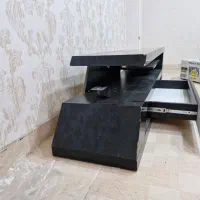 میز تلویزیون مدرن هایگلس (ترکیب مشکی و طرح چوب)|میز تلویزیون|گرگان, |دیوار