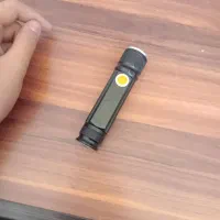 چراغ قوه‌ پر قدرت و شارژی