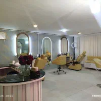 دعوت به همکاری  در سالن زیبایی و اجاره صندلی
