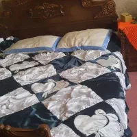 تخت خواب دونفره چوبی