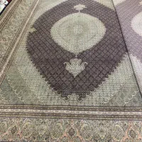 (فرش حق زاده)جفت۹متری۵۰رج طرح ماهی گل ابریشم