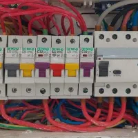 برقکار صنعتی، برقکاری ساختمان،باغ،پایه برق ۲۴ساعته|خدمات پیشه و مهارت|دزفول, |دیوار