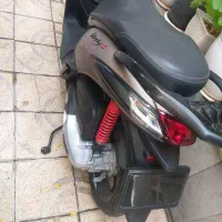 پیاجیو اس مدل ۱۴۰۳|موتورسیکلت|ری, شهادت|دیوار