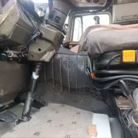 ایویکو ۳۳۰ کشنده تریلی|خودرو سنگین|میانه, |دیوار