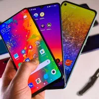 انجام انواع خدمات نرم افزاری موبایل