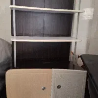 میز تحریر و کمد کتاب و لوازم