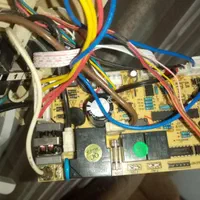 تعمیرات تخصصی اسپیلت و کولر پنجره ایی|خدمات پیشه و مهارت|قشم, |دیوار