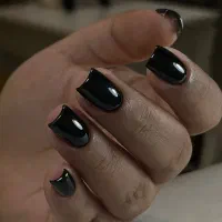 کاشت و ژلیش ناخن با بهترین متریال و کیفیت|خدمات آرایشگری و زیبایی|اصفهان, مسجد مصلی|دیوار