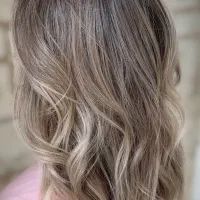 رنگ و لایت و کراتین|خدمات آرایشگری و زیبایی|اردبیل, |دیوار