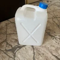 تعدادی ۲۰لیتری به فرش میرسد