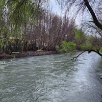 اجاره ویلا لب آب باغ بهادران