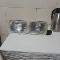 دوعدد چراغ جلو وانت مزاد۲۰۰۰